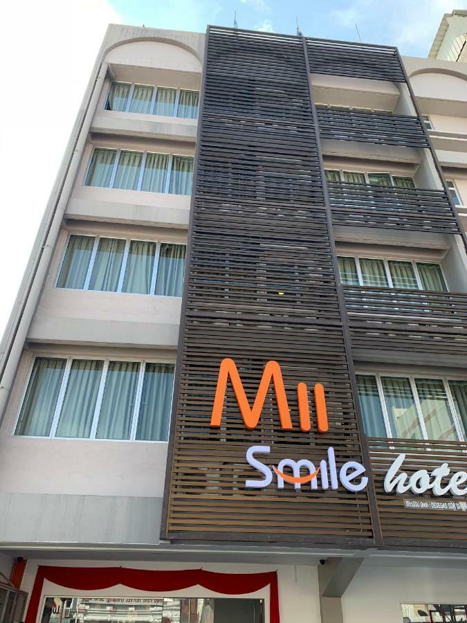 Mii Smile Hotel Penang Джорджтаун Экстерьер фото